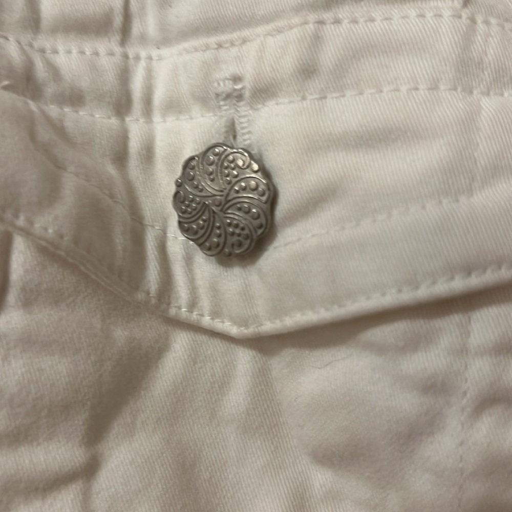 Women's Dress Barn White Denim Jacket - Med - Picture 3 of 5